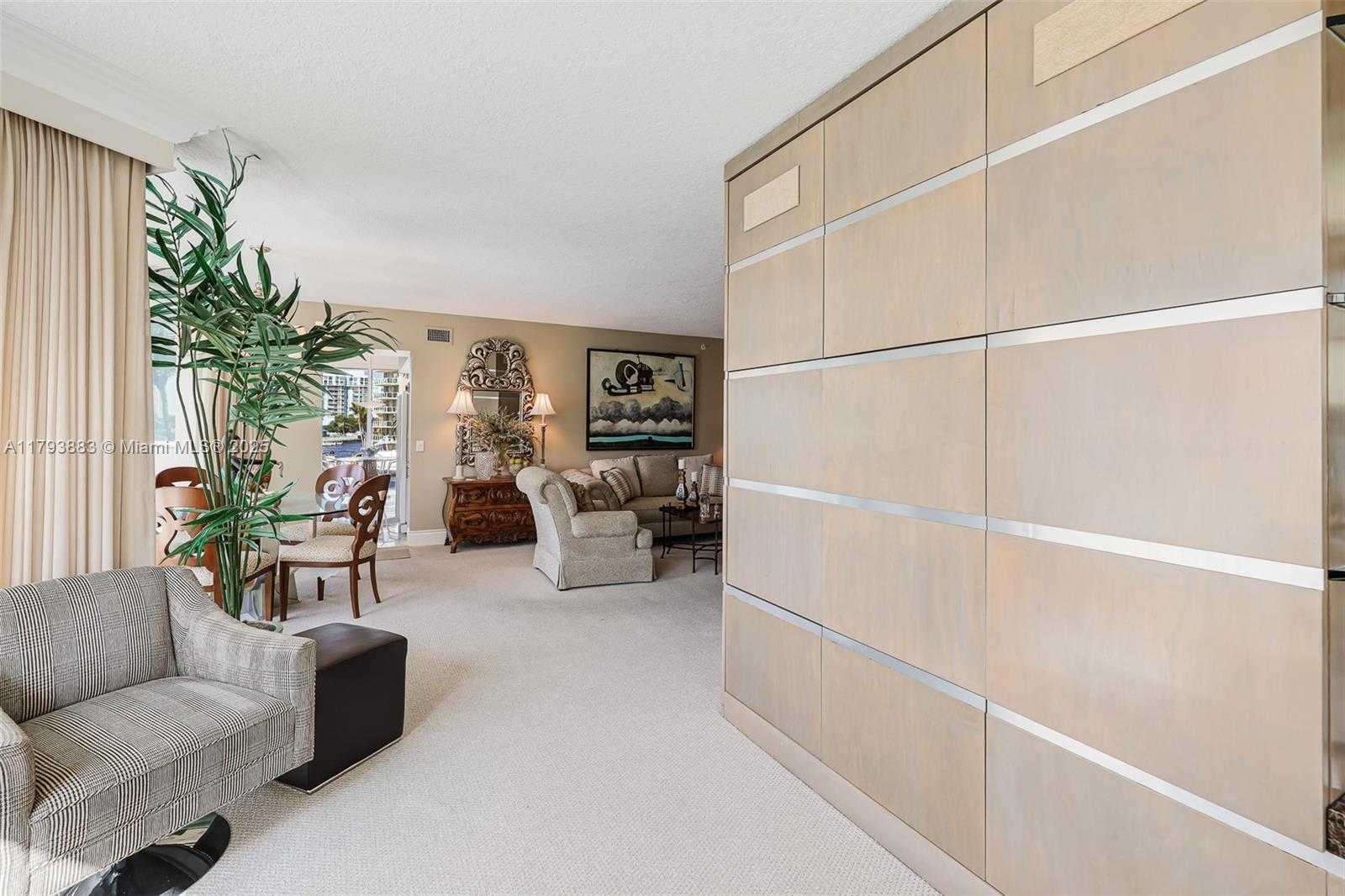 Small Image of 3370 HIDDEN BAY DR #313, Aventura Number 13