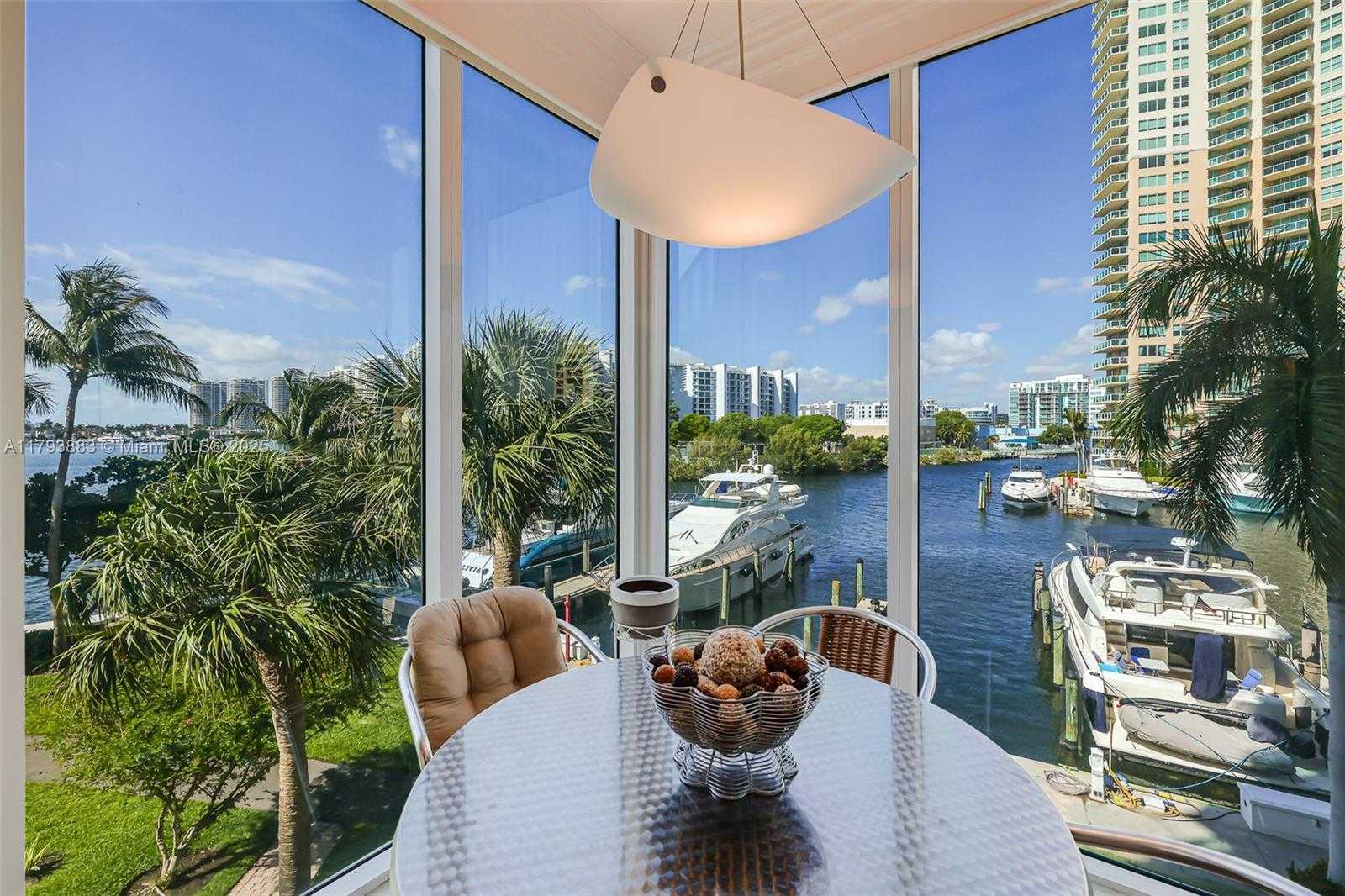 Small Image of 3370 HIDDEN BAY DR #313, Aventura Number 16