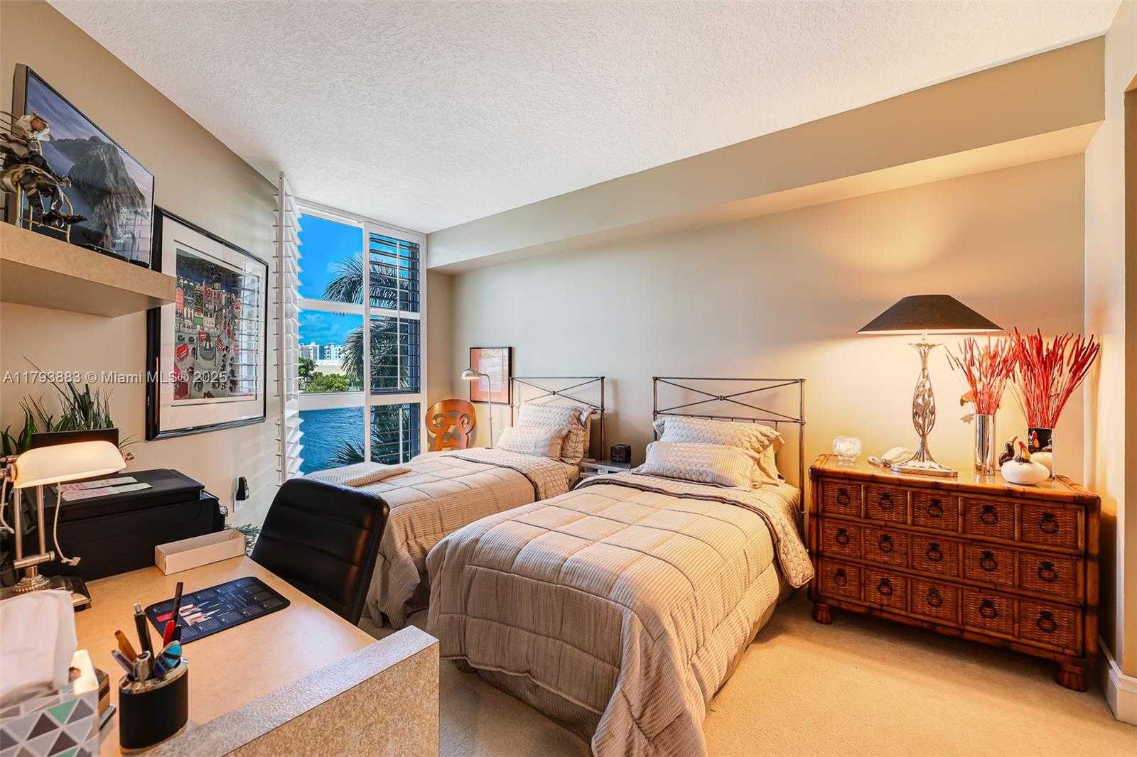 Small Image of 3370 HIDDEN BAY DR #313, Aventura Number 17