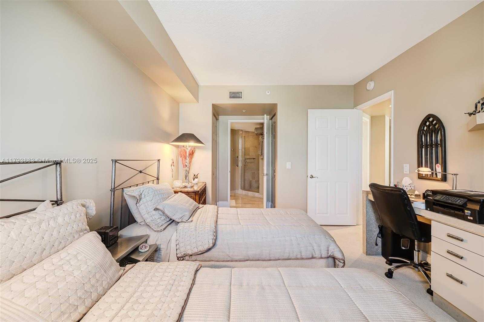Small Image of 3370 HIDDEN BAY DR #313, Aventura Number 19