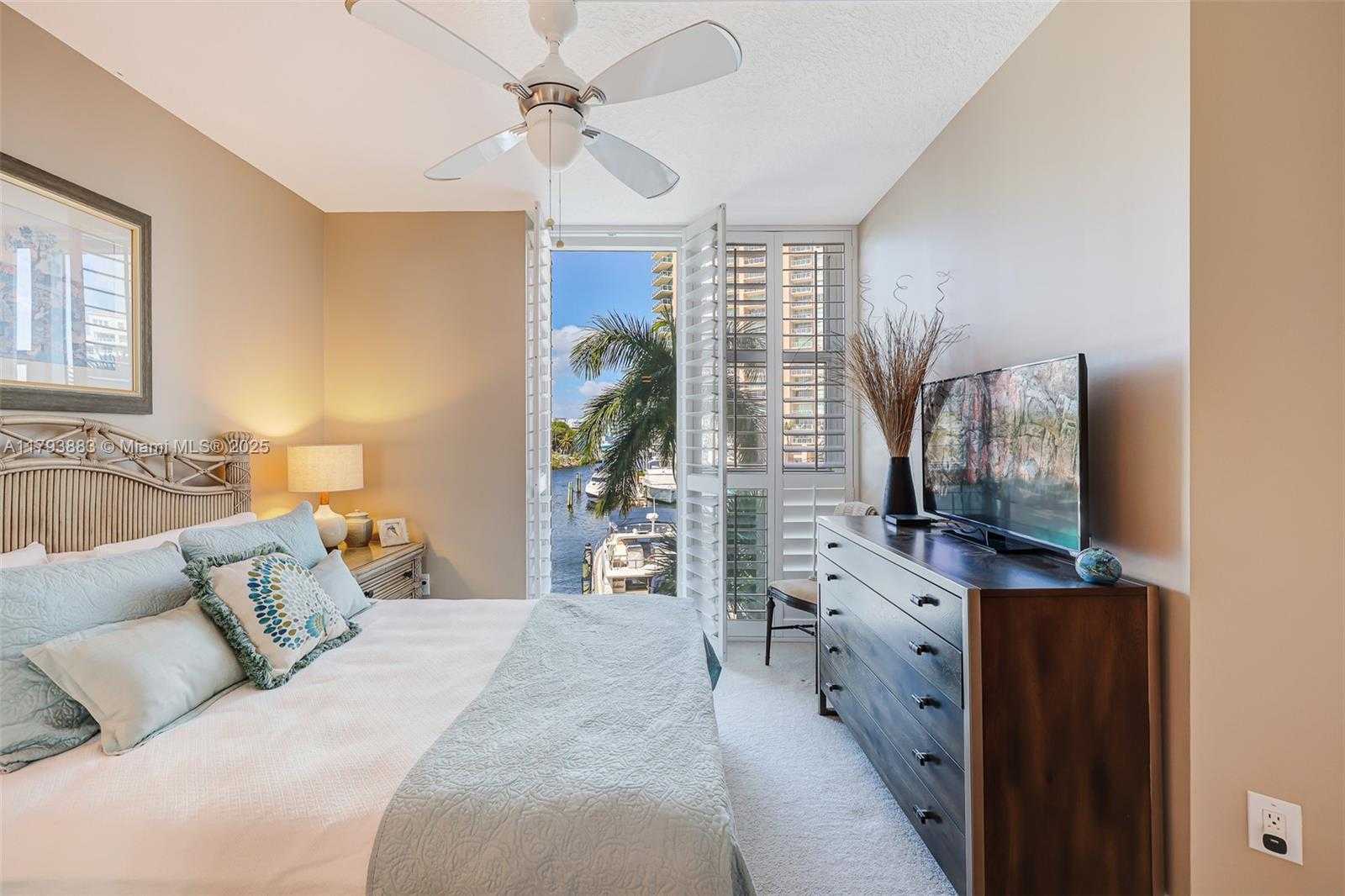 Small Image of 3370 HIDDEN BAY DR #313, Aventura Number 22