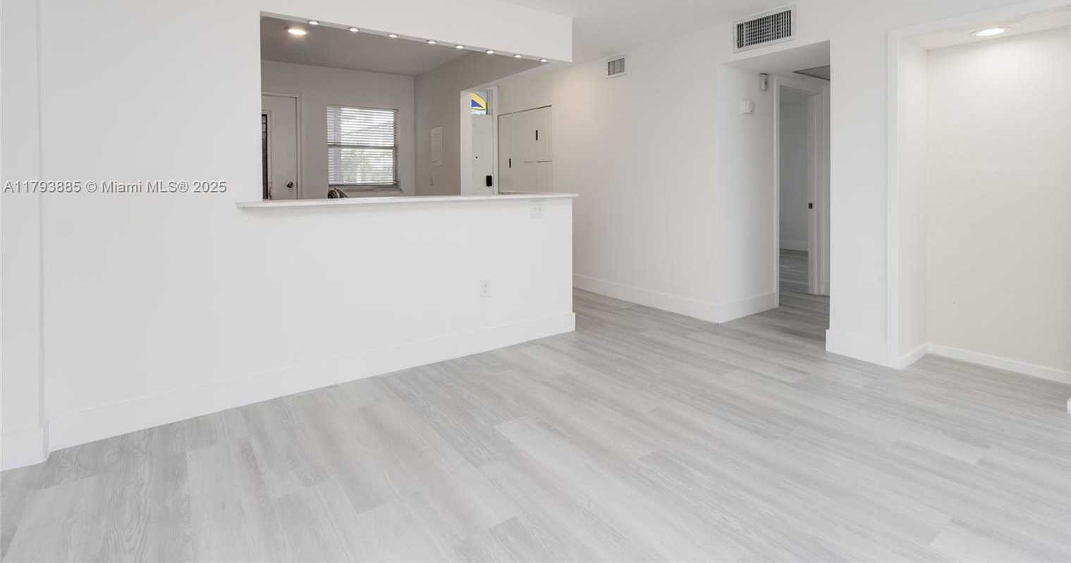 Small Image of 3600 NORTH EAST 170TH ST #D-112, North Miami Beach Number 18