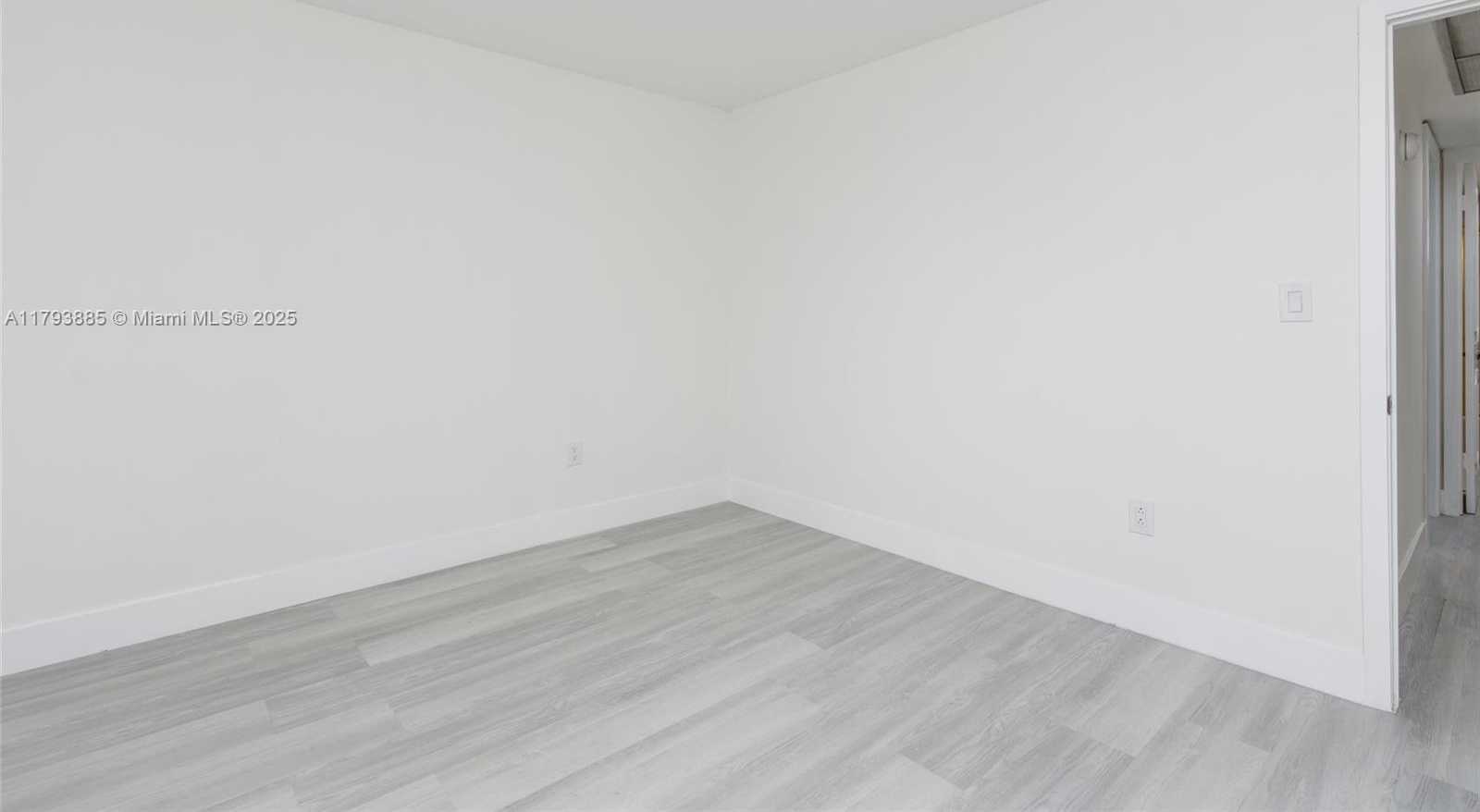 Small Image of 3600 NORTH EAST 170TH ST #D-112, North Miami Beach Number 23