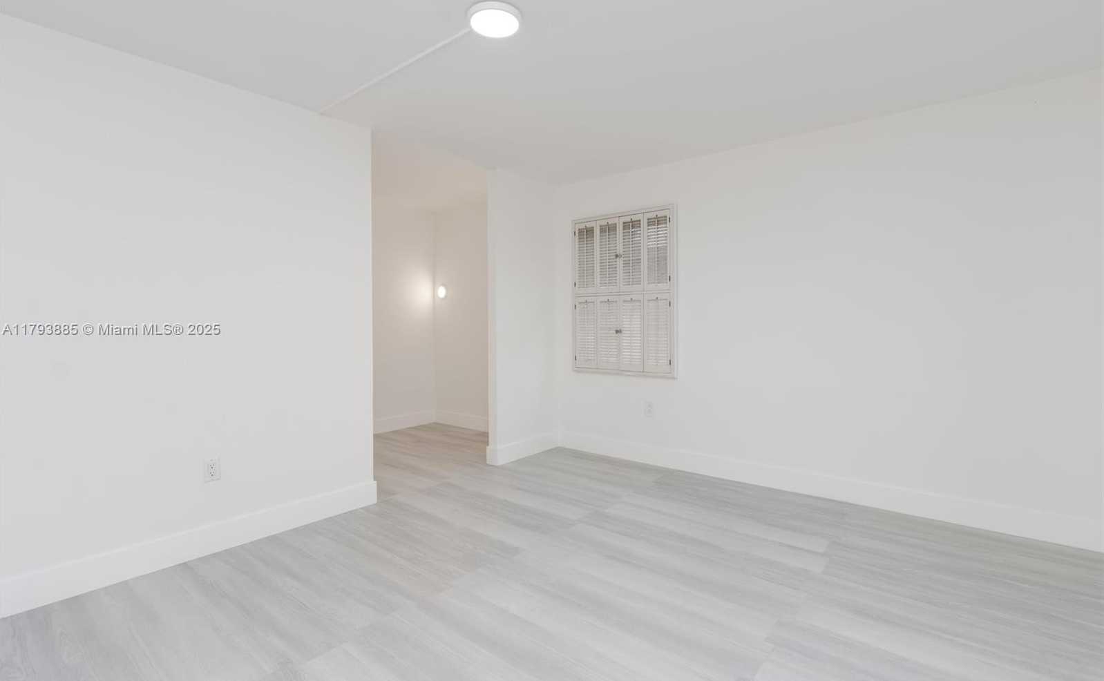 Small Image of 3600 NORTH EAST 170TH ST #D-112, North Miami Beach Number 28