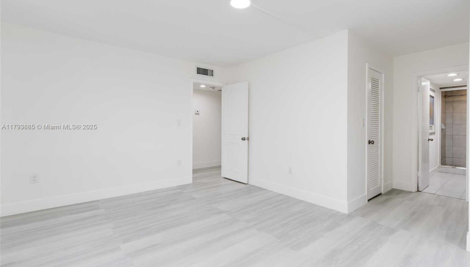 Small Image of 3600 NORTH EAST 170TH ST #D-112, North Miami Beach Number 29