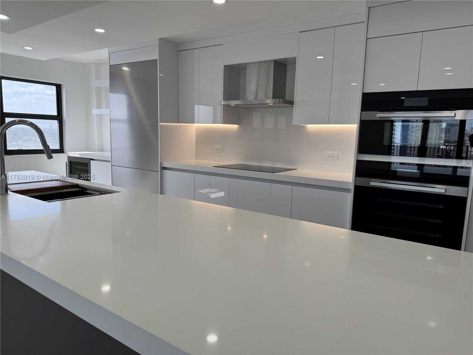Small Image of 1201 SOUTH OCEAN DR #1512S, Hollywood Number 12