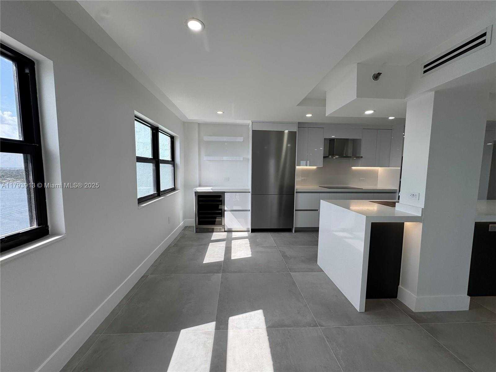 Small Image of 1201 SOUTH OCEAN DR #1512S, Hollywood Number 13
