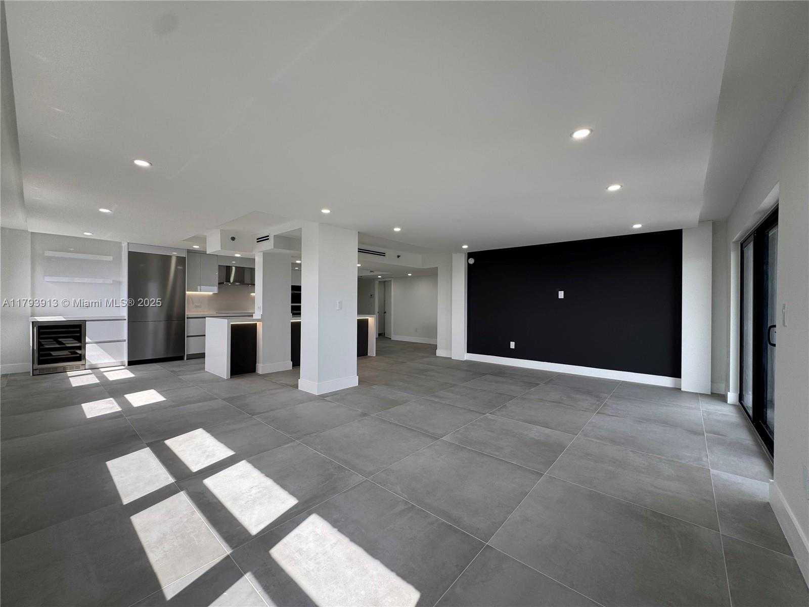 Small Image of 1201 SOUTH OCEAN DR #1512S, Hollywood Number 16