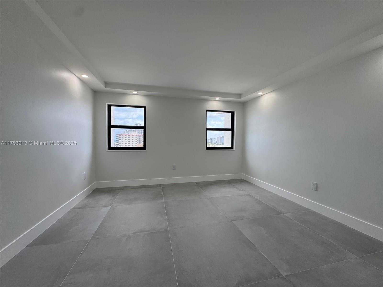 Small Image of 1201 SOUTH OCEAN DR #1512S, Hollywood Number 25