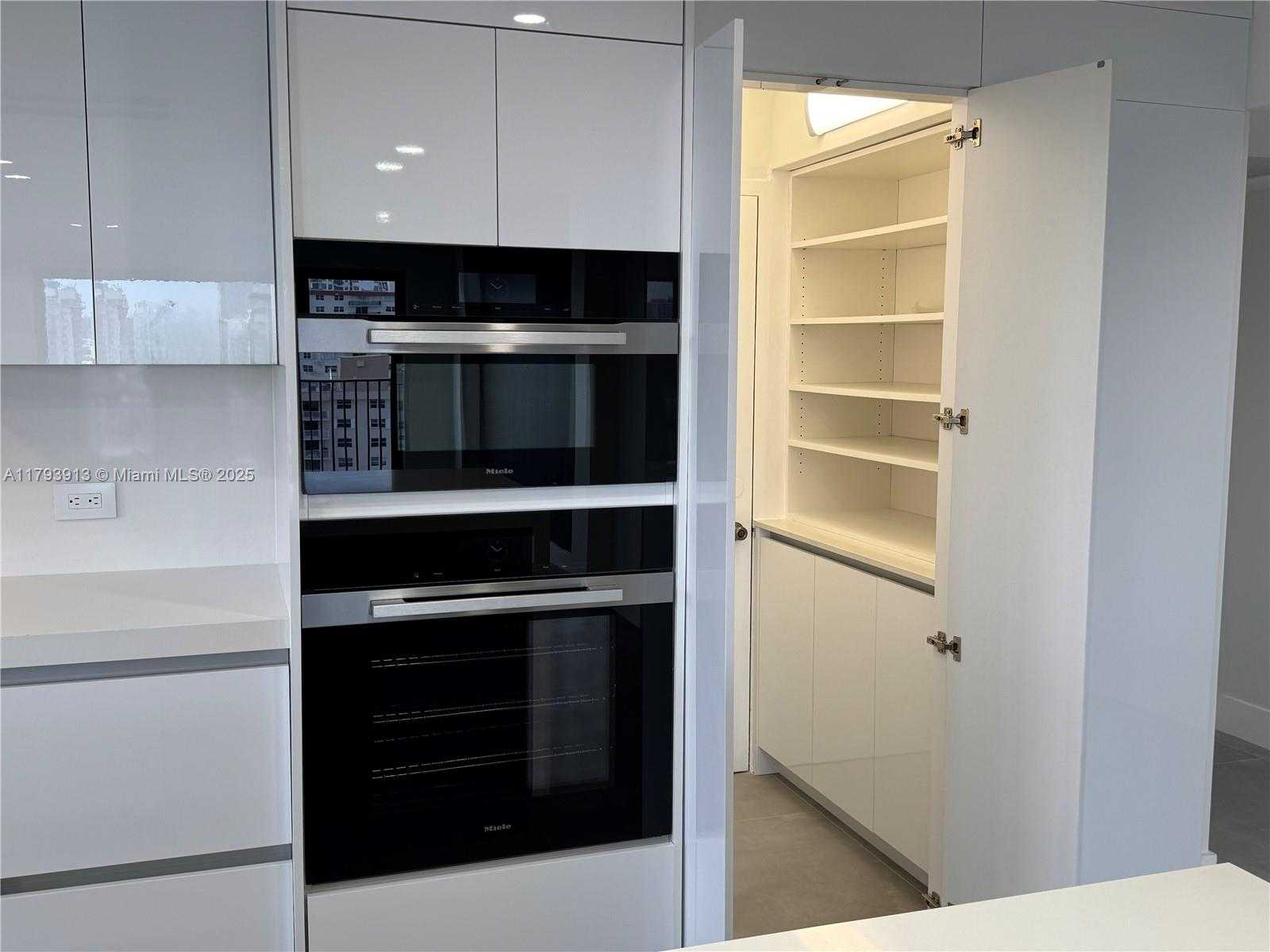 Small Image of 1201 SOUTH OCEAN DR #1512S, Hollywood Number 33