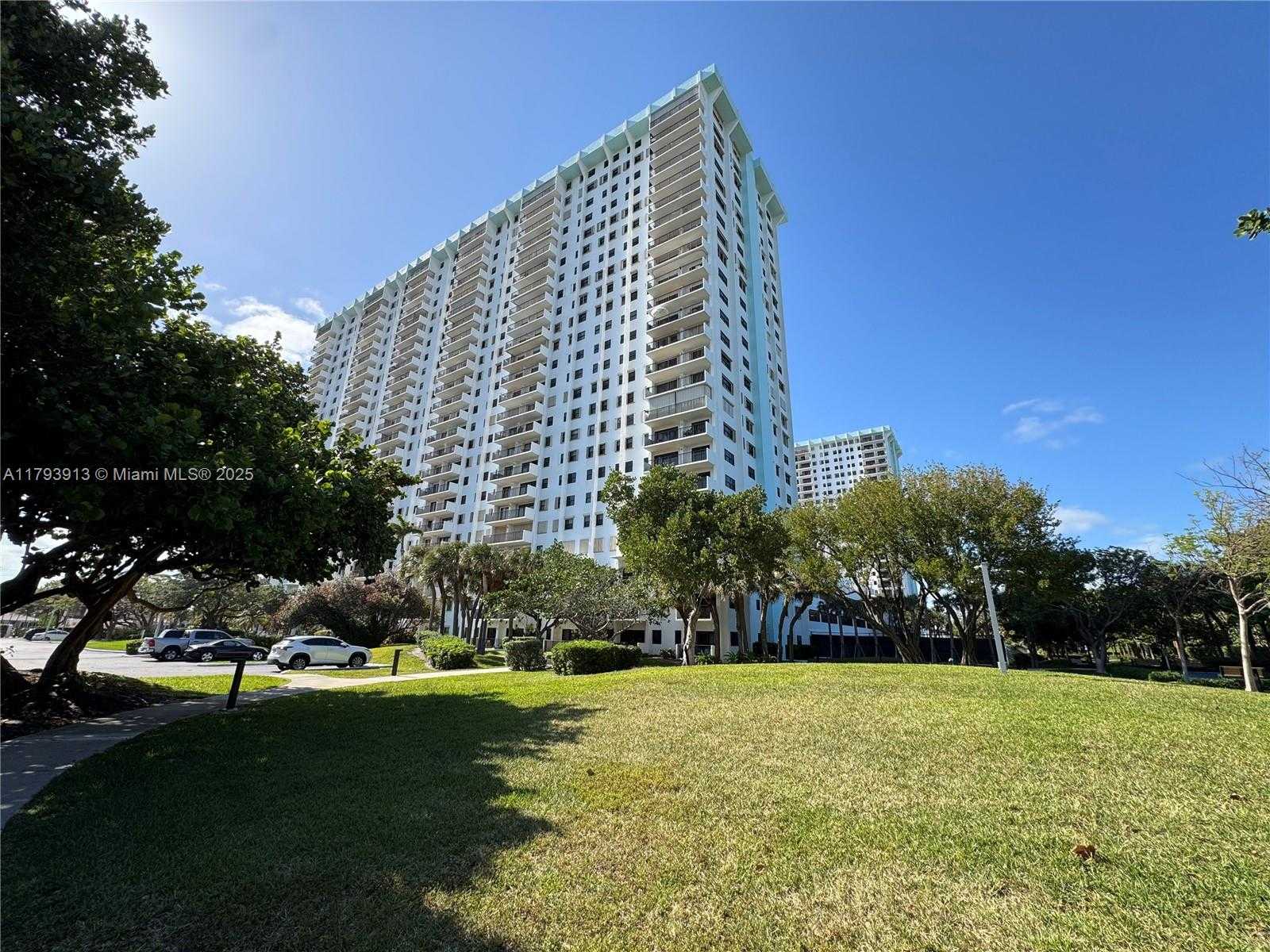 Small Image of 1201 SOUTH OCEAN DR #1512S, Hollywood Number 41