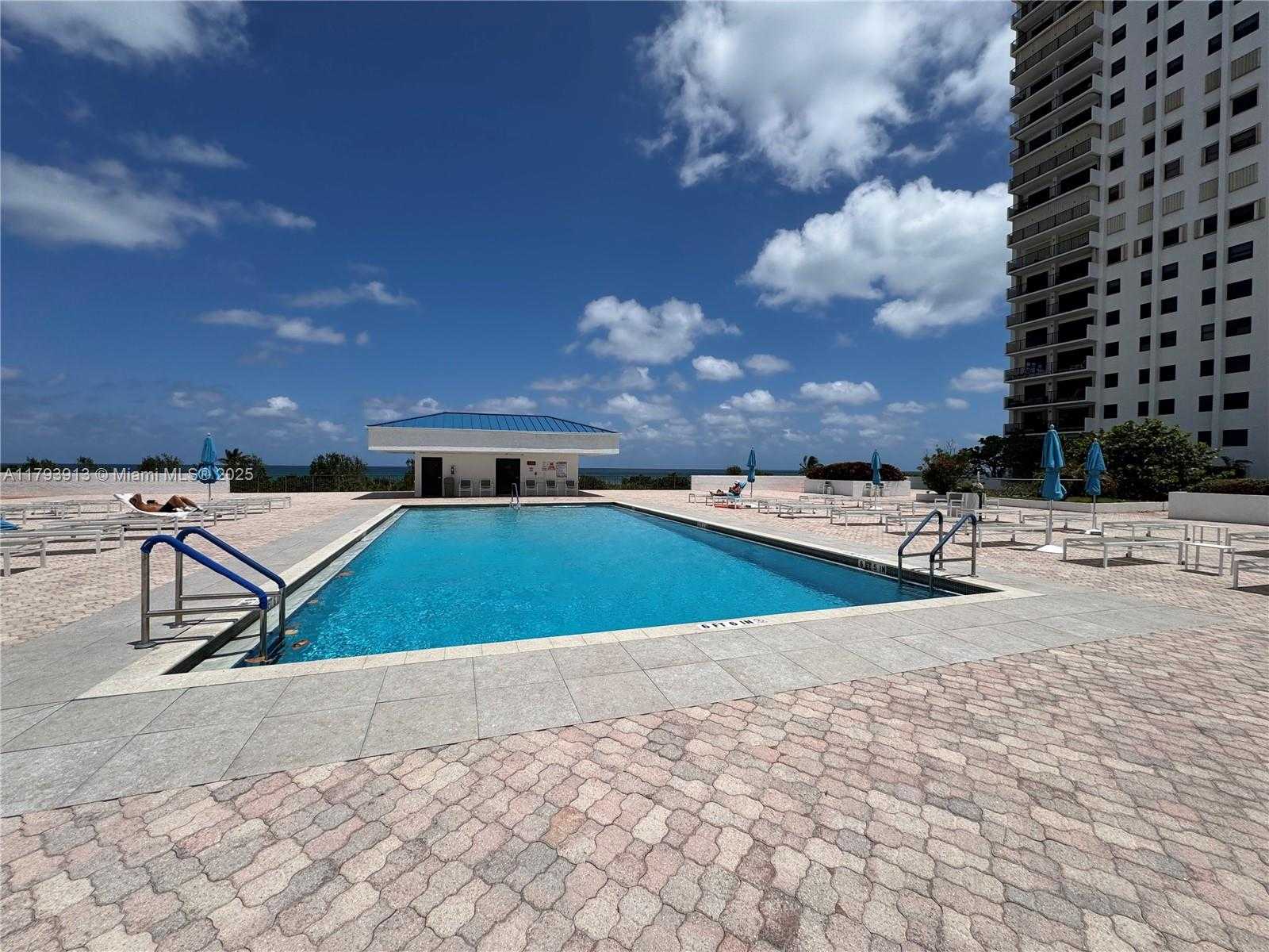 Small Image of 1201 SOUTH OCEAN DR #1512S, Hollywood Number 51
