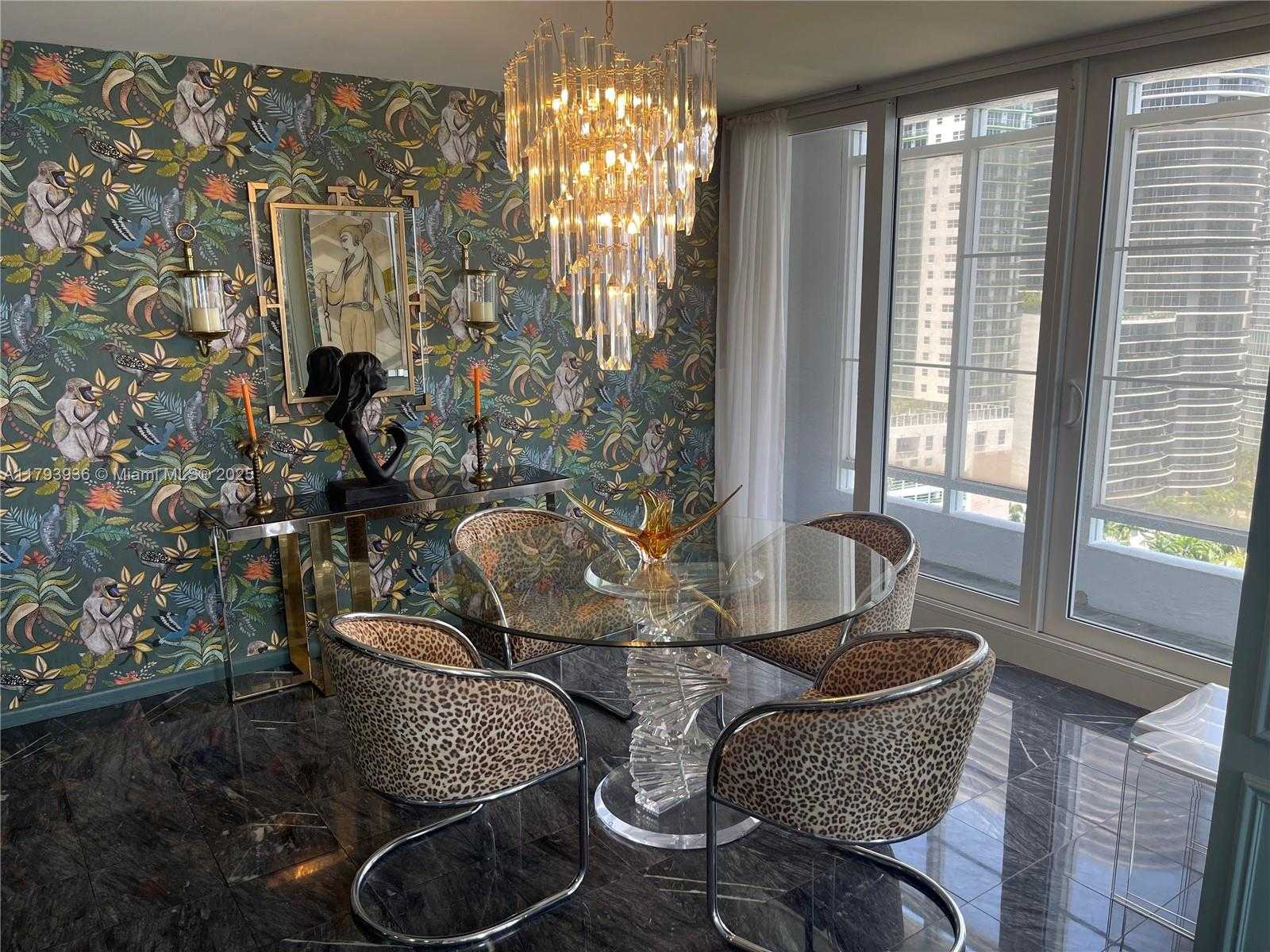 Small Image of 1717 NORTH BAYSHORE DR #A-2034, Miami Number 13
