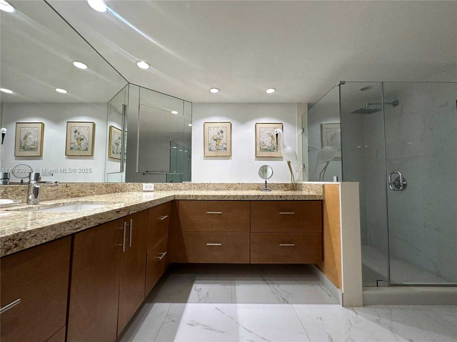 Small Image of 1717 NORTH BAYSHORE DR #A-2034, Miami Number 17