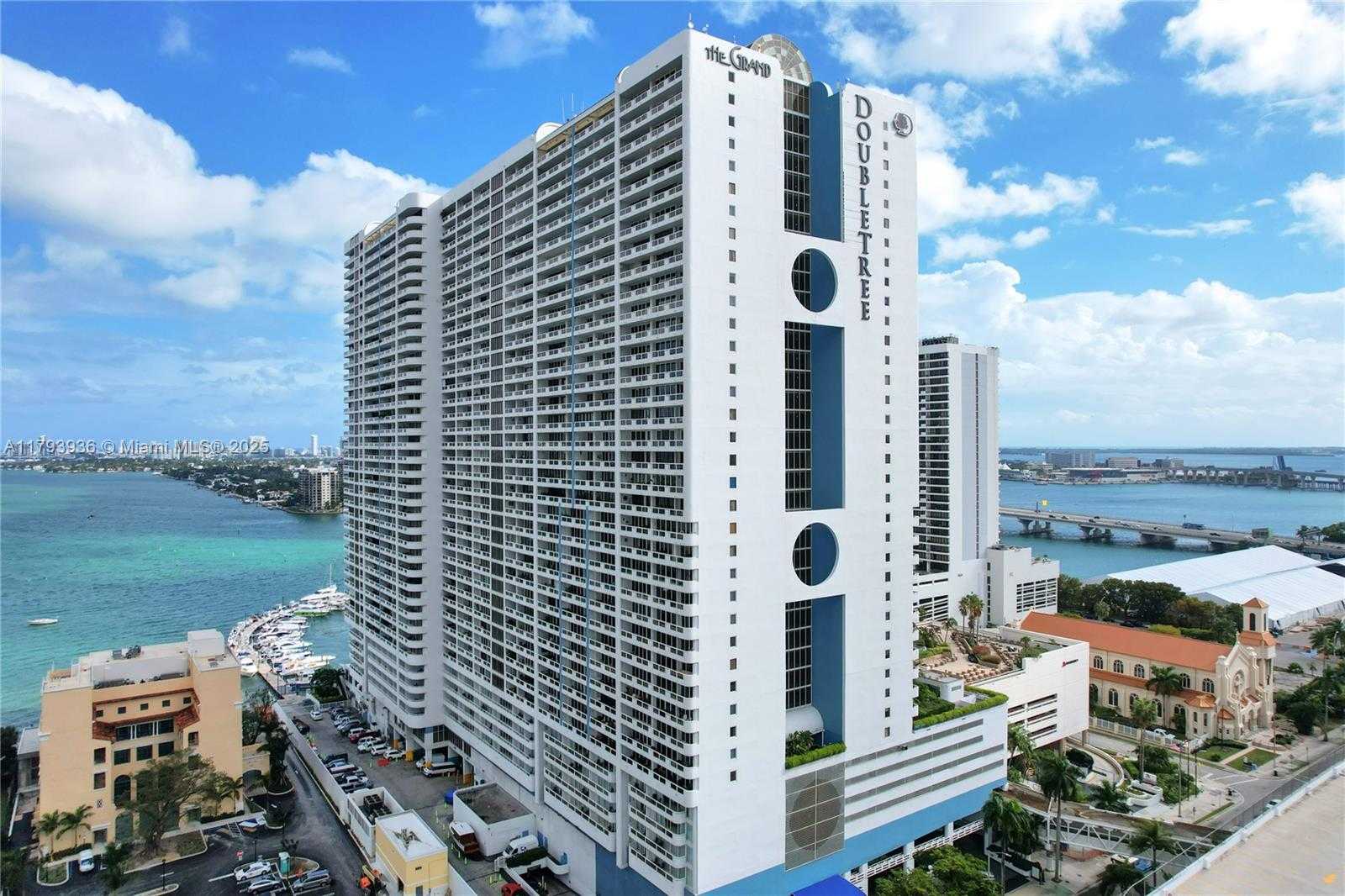 Small Image of 1717 NORTH BAYSHORE DR #A-2034, Miami Number 30