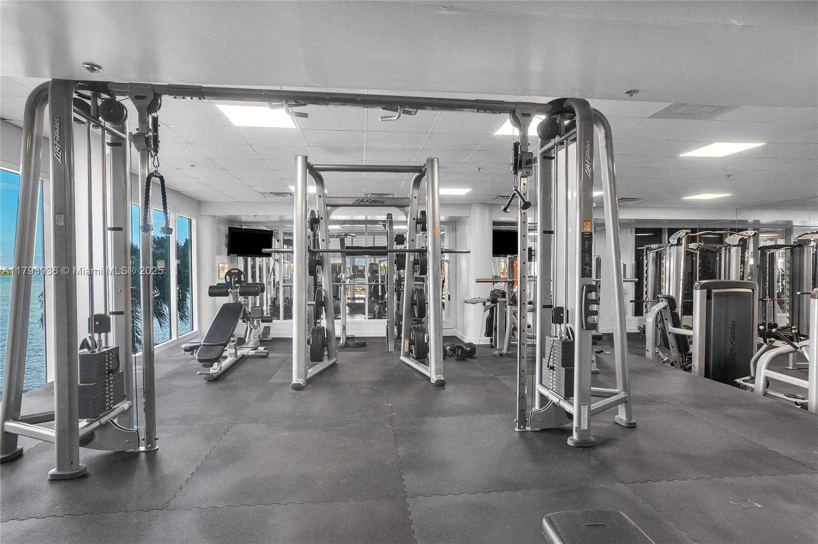 Small Image of 1717 NORTH BAYSHORE DR #A-2034, Miami Number 32