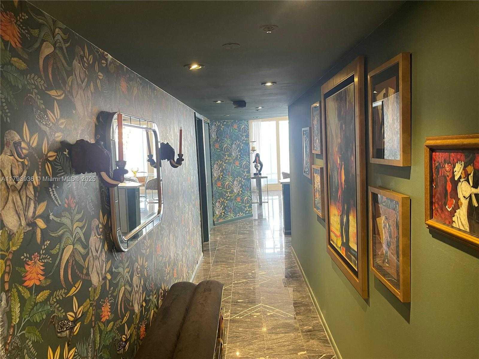 Small Image of 1717 NORTH BAYSHORE DR #A-2034, Miami Number 7