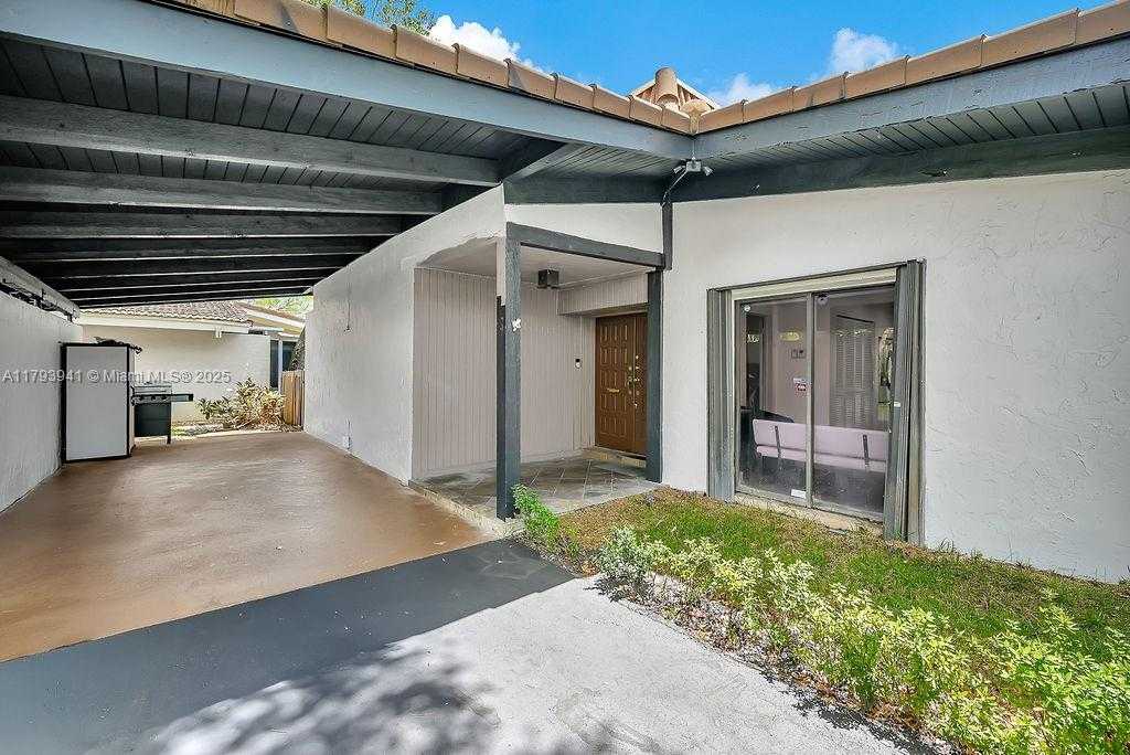 Small Image of 3501 KEYSER AVE #43, Hollywood Number 40