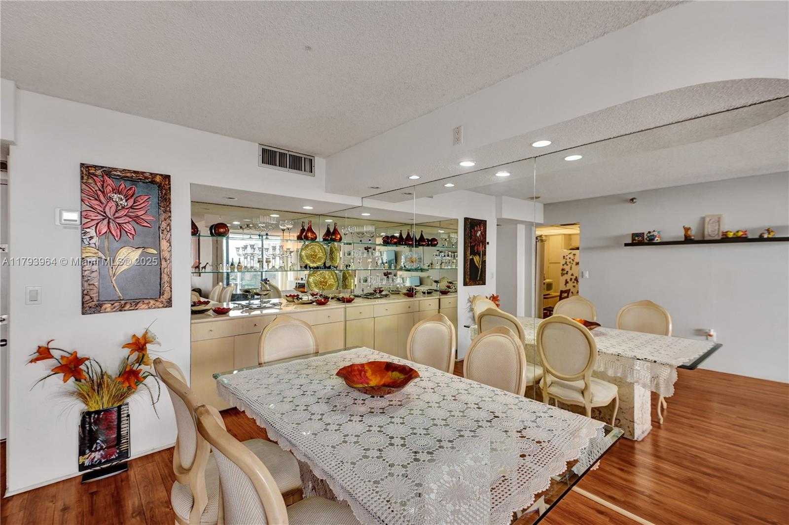 Small Image of 20505 EAST COUNTRY CLUB DR #732, Aventura Number 18