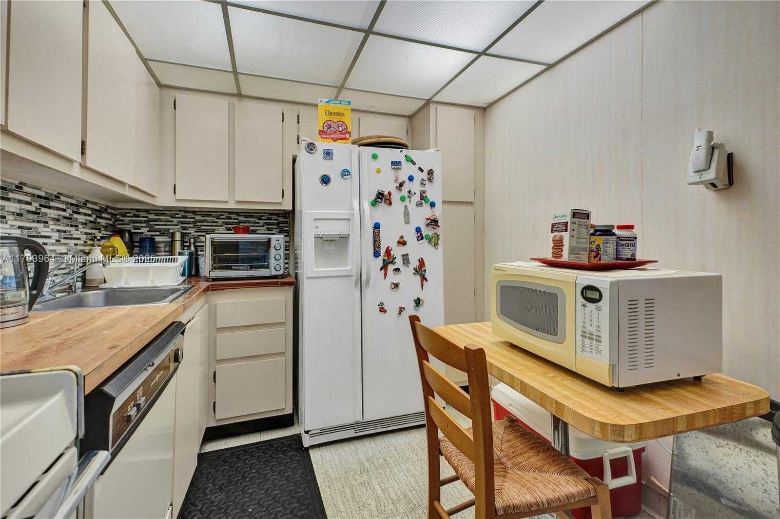 Small Image of 20505 EAST COUNTRY CLUB DR #732, Aventura Number 21