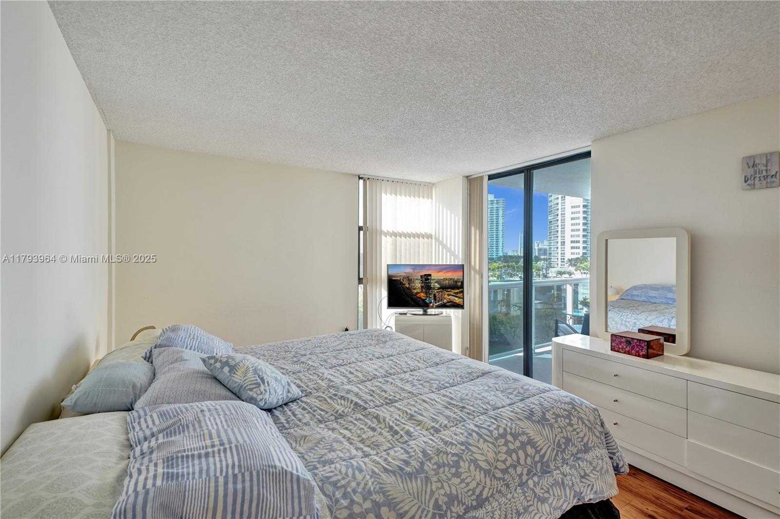 Small Image of 20505 EAST COUNTRY CLUB DR #732, Aventura Number 25