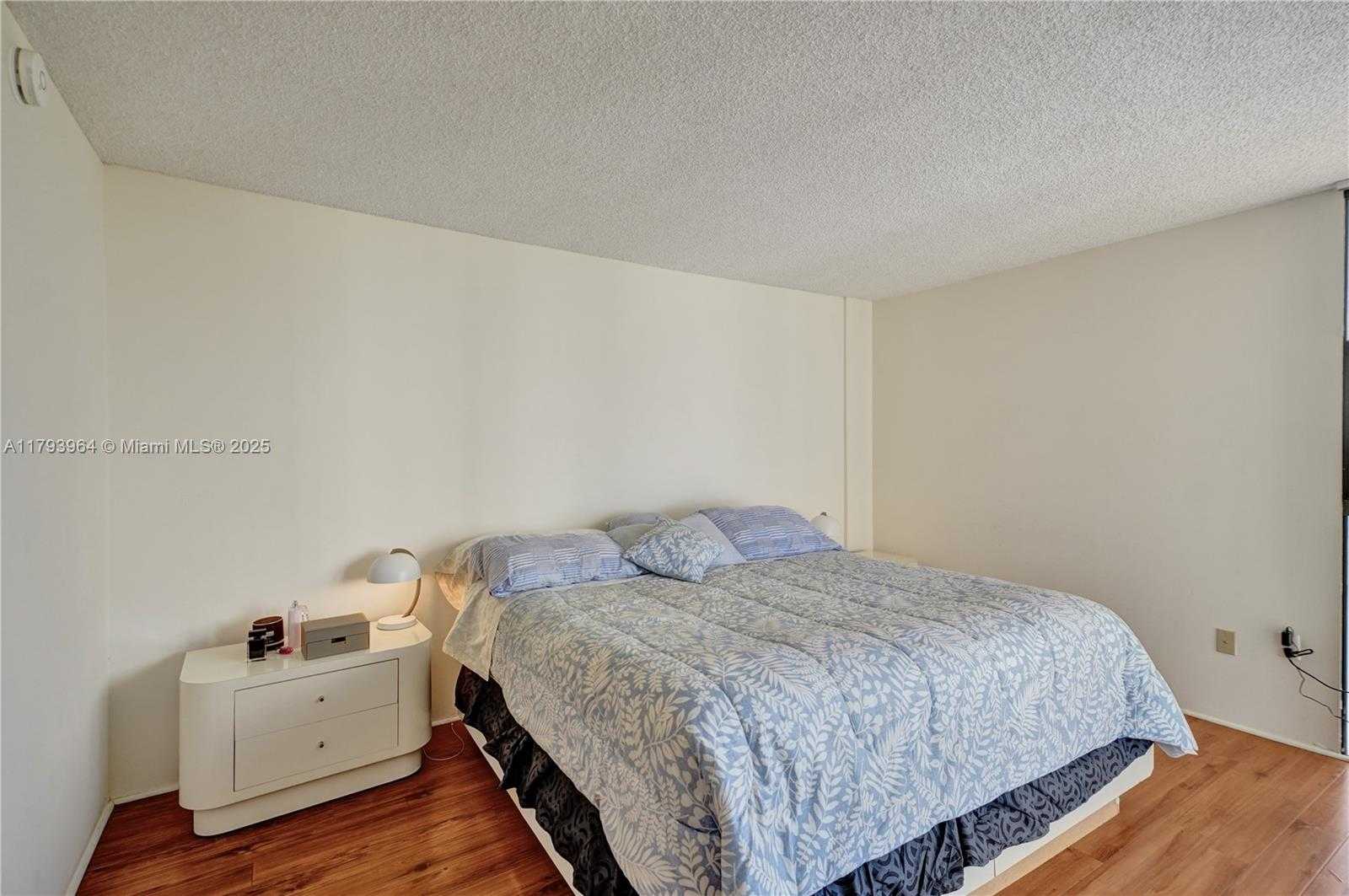Small Image of 20505 EAST COUNTRY CLUB DR #732, Aventura Number 26