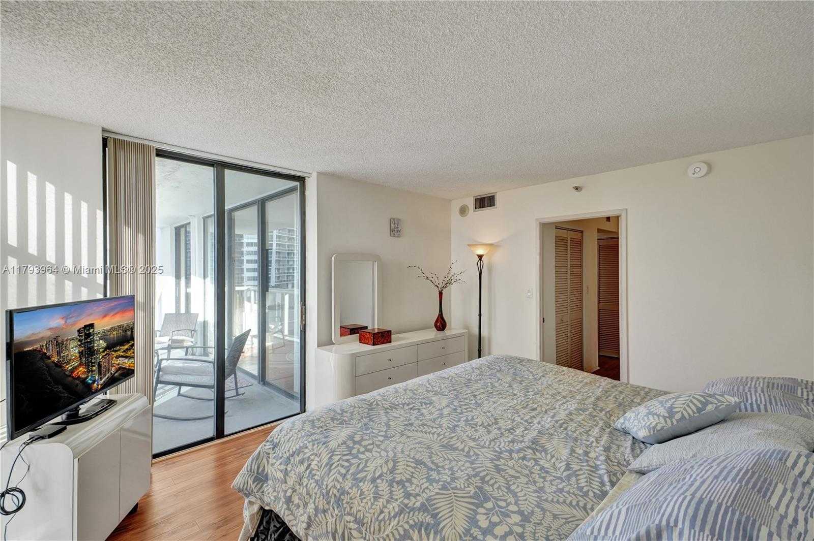 Small Image of 20505 EAST COUNTRY CLUB DR #732, Aventura Number 28