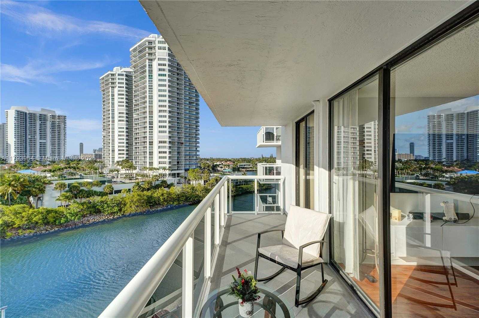 Small Image of 20505 EAST COUNTRY CLUB DR #732, Aventura Number 46