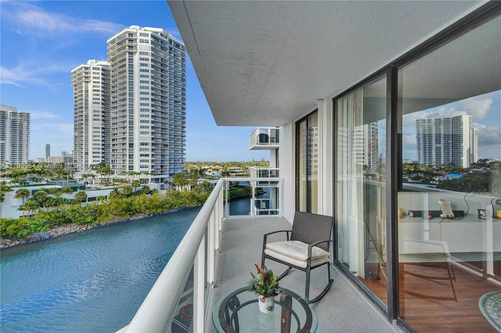 Small Image of 20505 EAST COUNTRY CLUB DR #732, Aventura Number 5