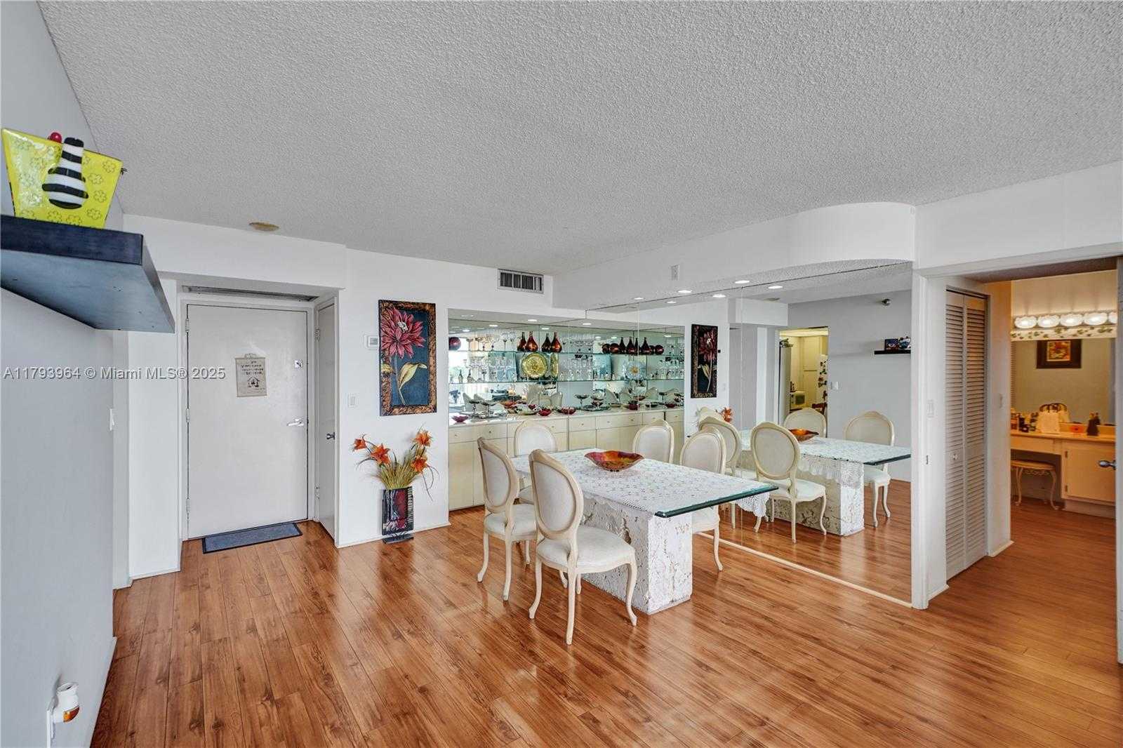 Small Image of 20505 EAST COUNTRY CLUB DR #732, Aventura Number 7
