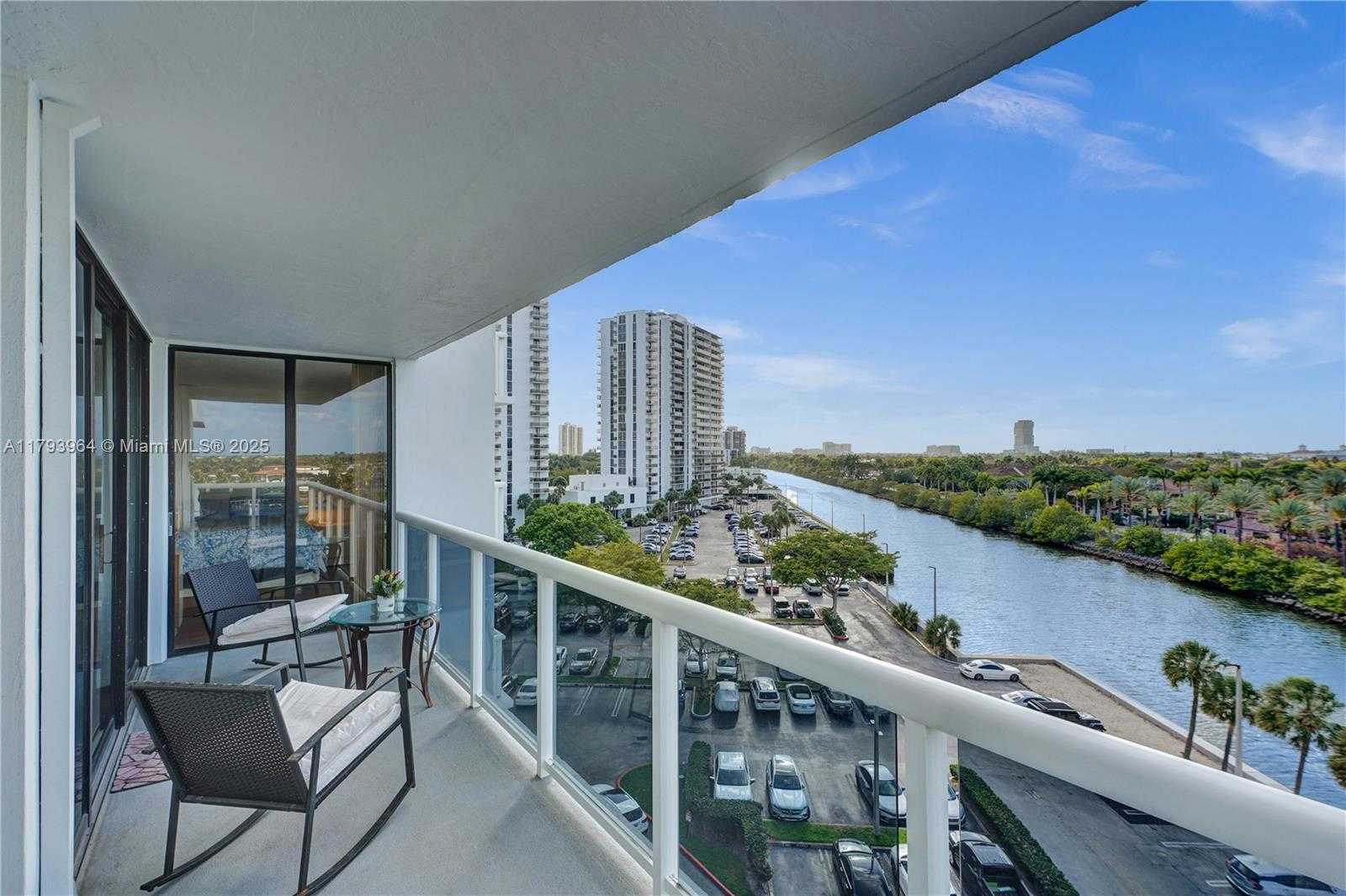 Small Image of 20505 EAST COUNTRY CLUB DR #732, Aventura Number 8