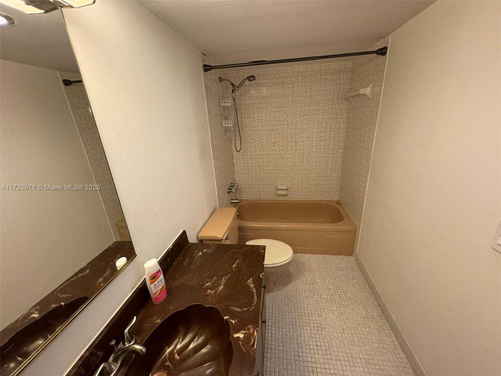Small Image of 2851 NORTH EAST 183RD ST #1408E, Aventura Number 22