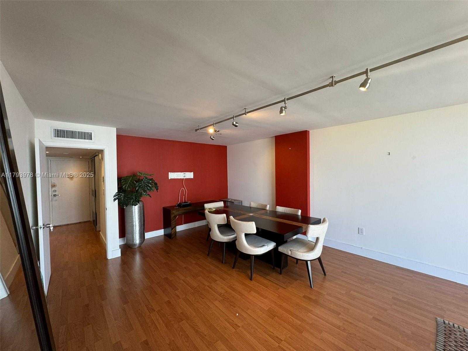Small Image of 2851 NORTH EAST 183RD ST #1408E, Aventura Number 7