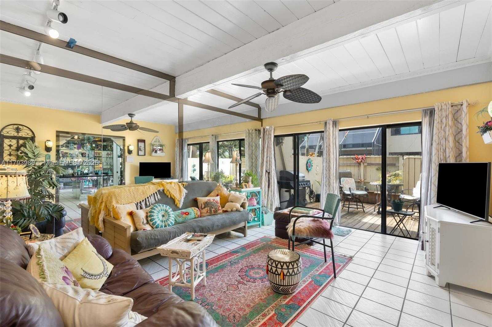 Small Image of 741 EAST COCO PLUM CIR #8, Plantation Number 11