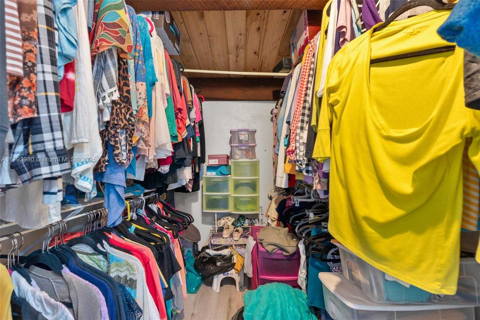 Small Image of 741 EAST COCO PLUM CIR #8, Plantation Number 26