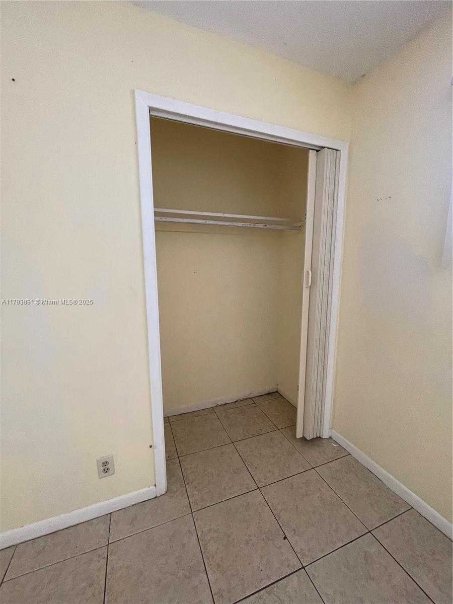 Small Image of 4200 NORTH WEST 3RD CT #134, Plantation Number 15