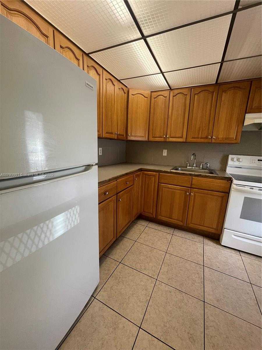 Small Image of 4200 NORTH WEST 3RD CT #134, Plantation Number 5