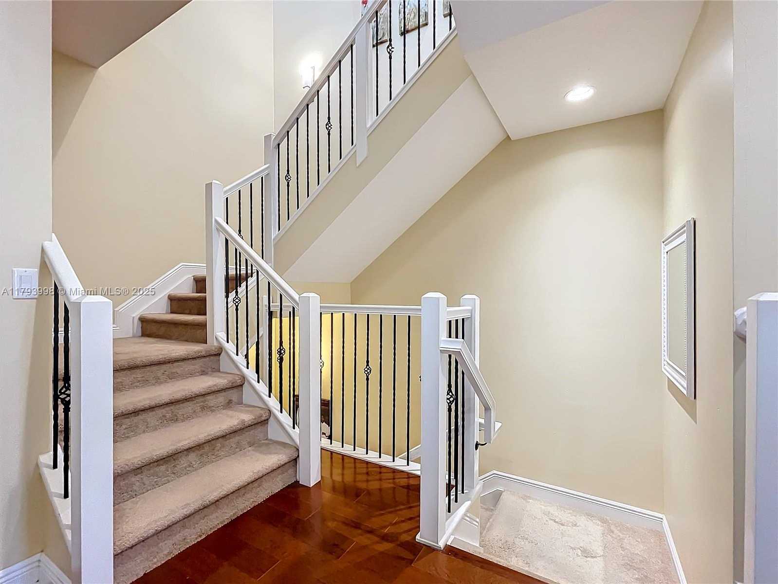 Small Image of 12448 NORTH WEST 17TH MNR, Pembroke Pines Number 14