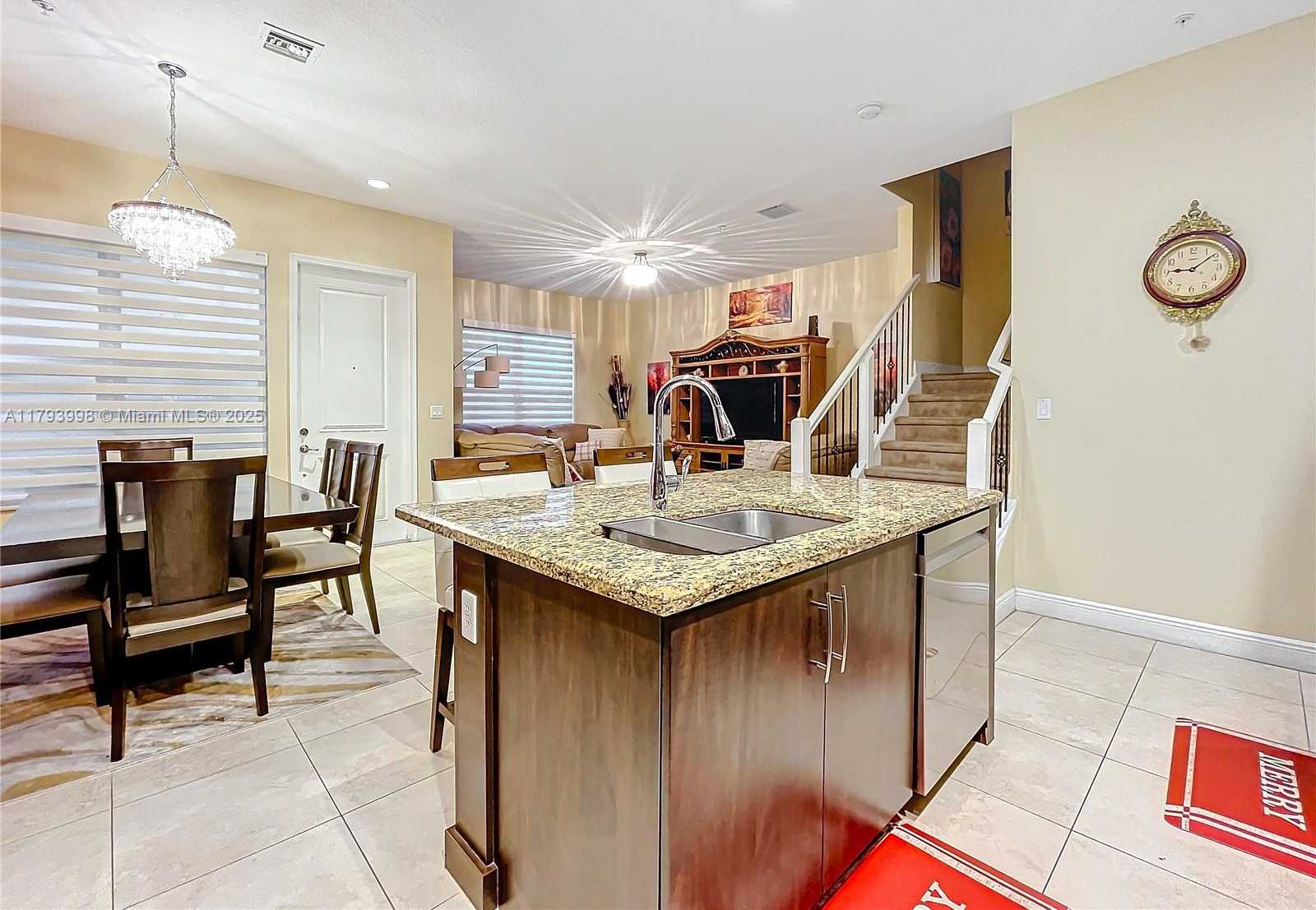 Small Image of 12448 NORTH WEST 17TH MNR, Pembroke Pines Number 9