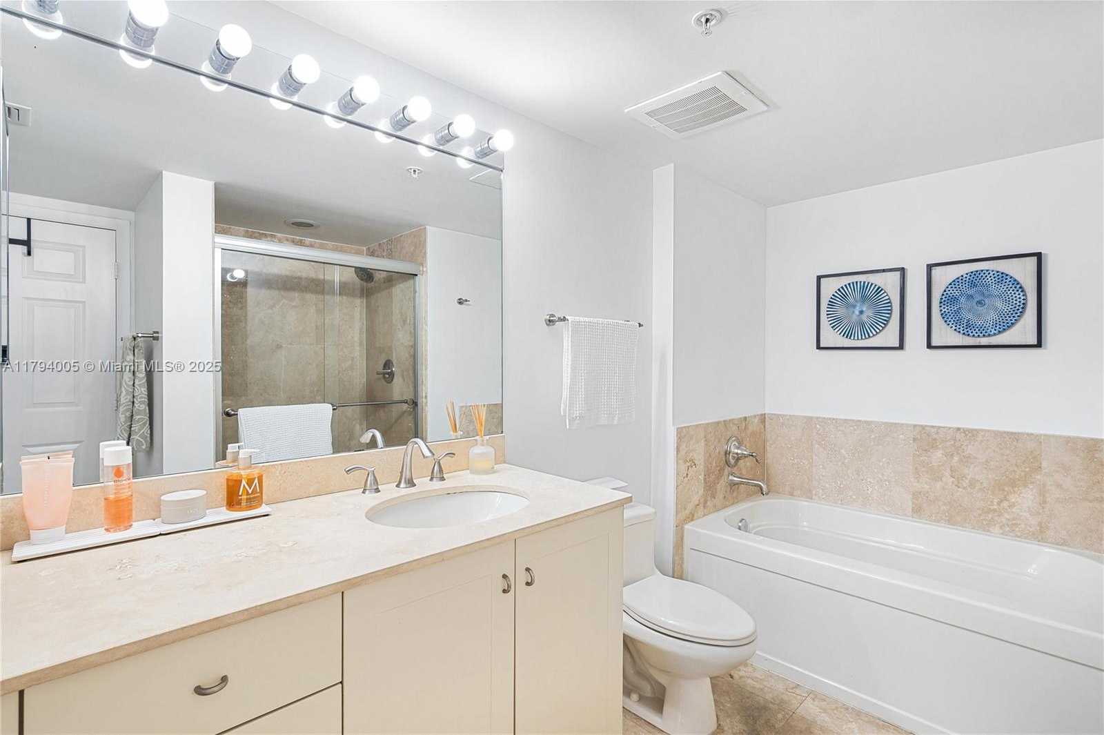 Small Image of 3232 CORAL WAY #507, Miami Number 14