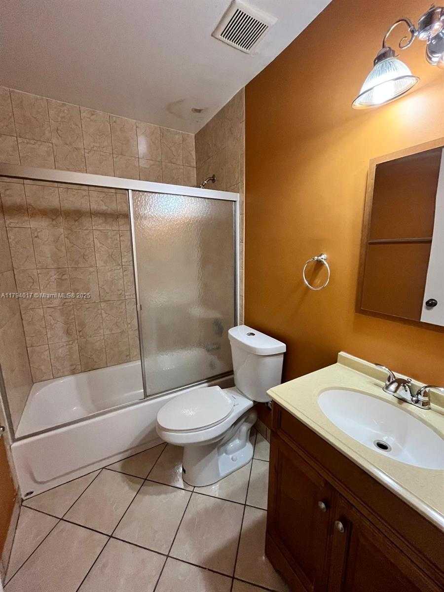 Small Image of 3449 NORTH WEST 44TH ST #103, Oakland Park Number 14