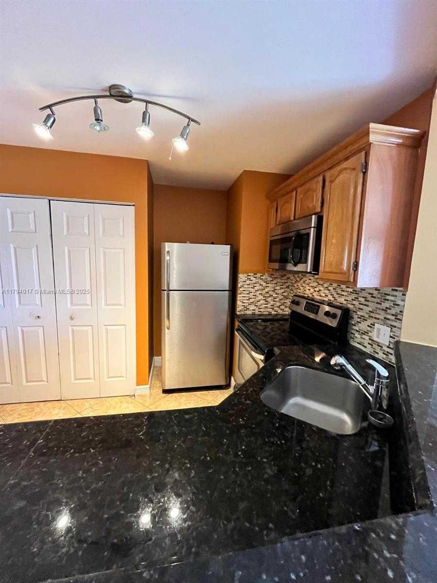 Small Image of 3449 NORTH WEST 44TH ST #103, Oakland Park Number 18