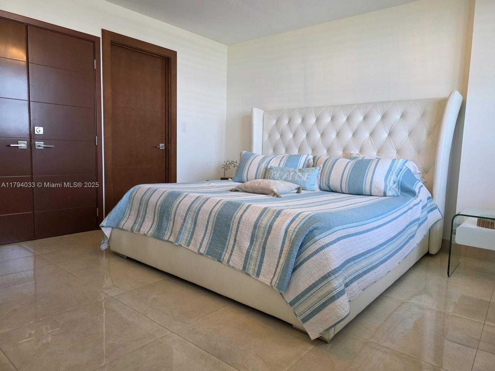 Small Image of 9225 COLLINS AVE #1409, Surfside Number 18