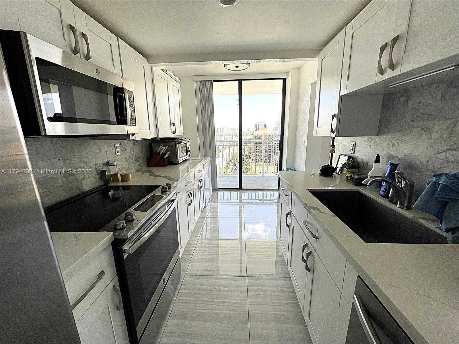Small Image of 210 174TH ST #2017, Sunny Isles Beach Number 10