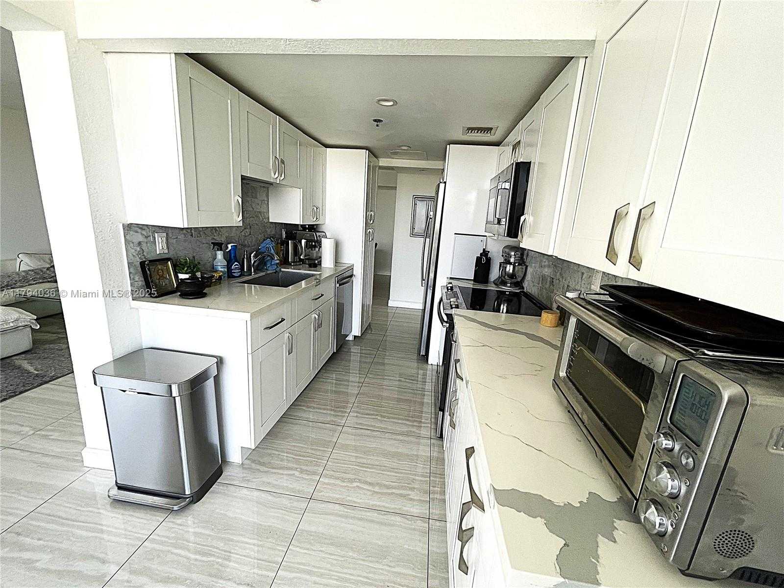 Small Image of 210 174TH ST #2017, Sunny Isles Beach Number 11