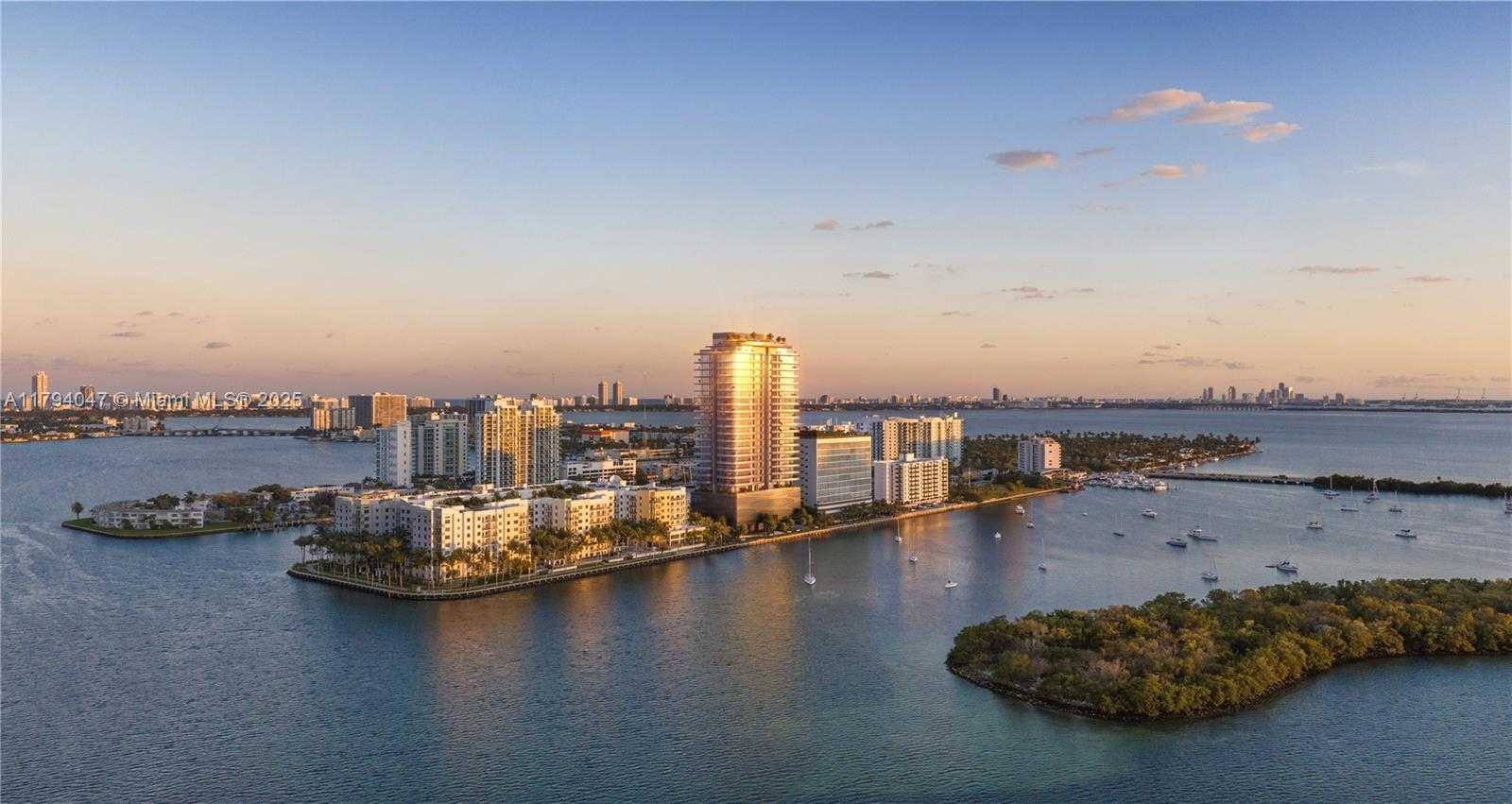 Small Image of 7940 West Dr, North Bay Village, FL 33141, USA Number 24