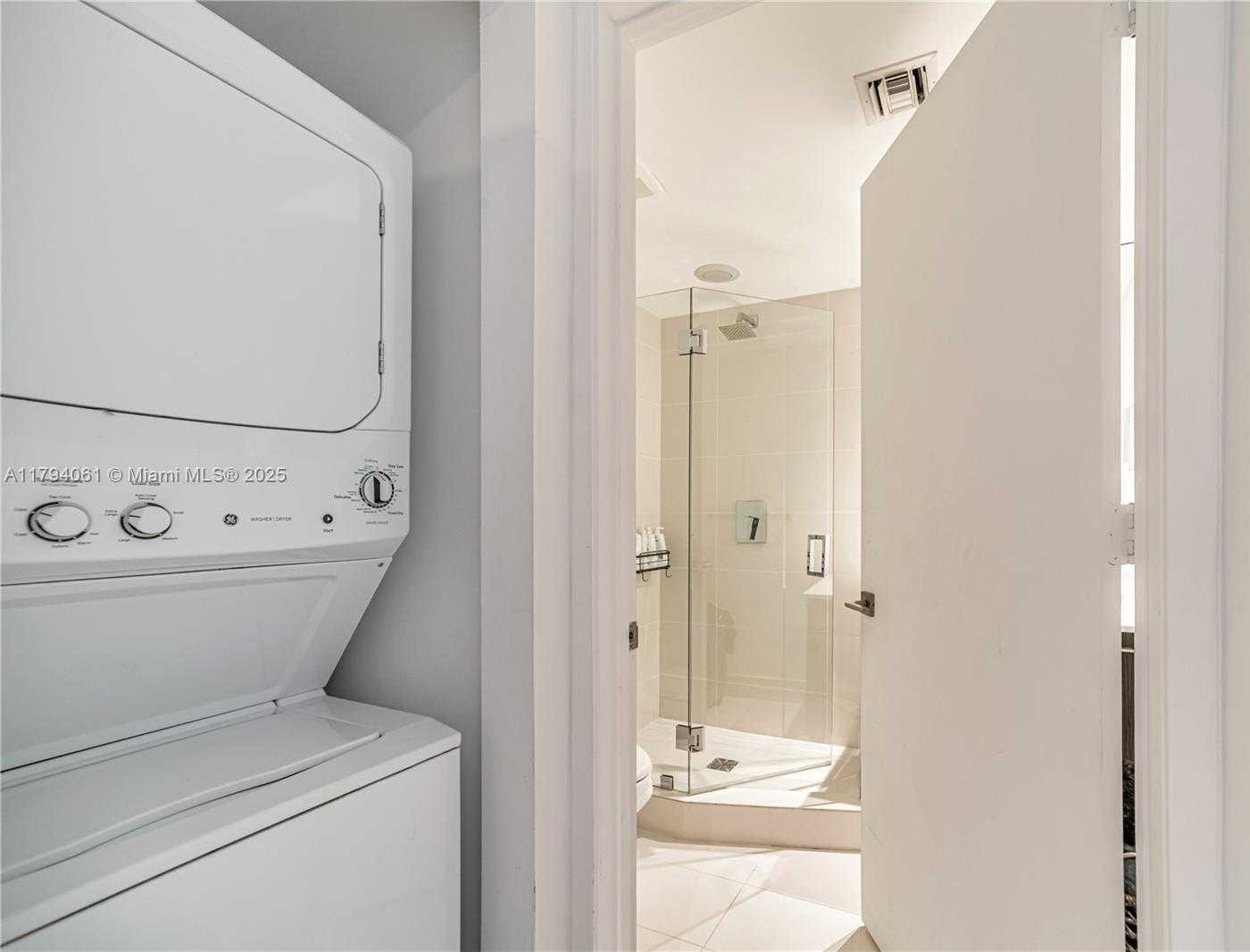 Small Image of 45 SOUTH WEST 9TH ST #1204, Miami Number 10