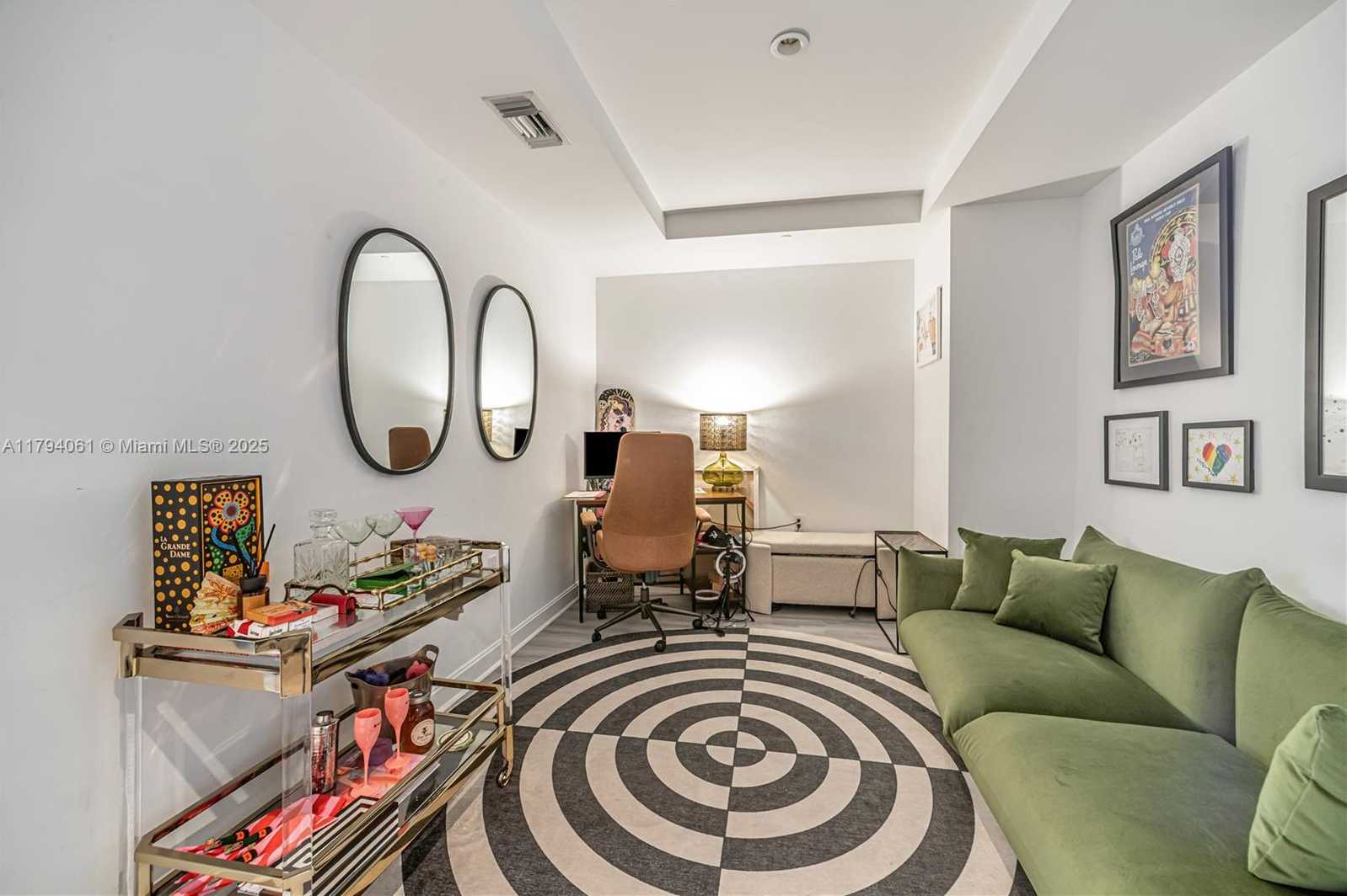 Small Image of 45 SOUTH WEST 9TH ST #1204, Miami Number 19