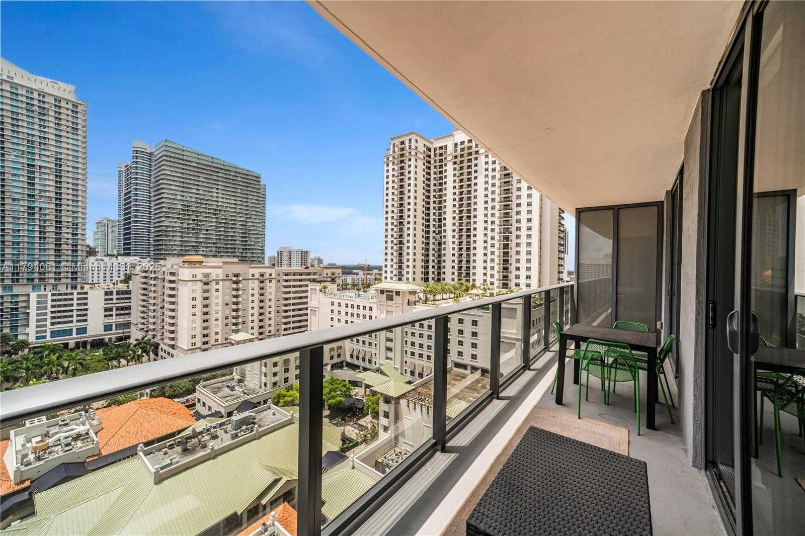 Small Image of 45 SOUTH WEST 9TH ST #1204, Miami Number 20