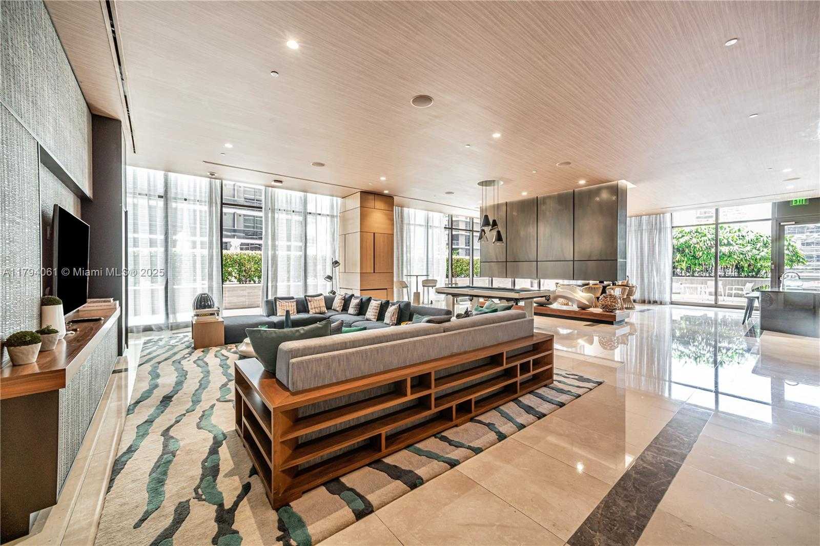 Small Image of 45 SOUTH WEST 9TH ST #1204, Miami Number 24
